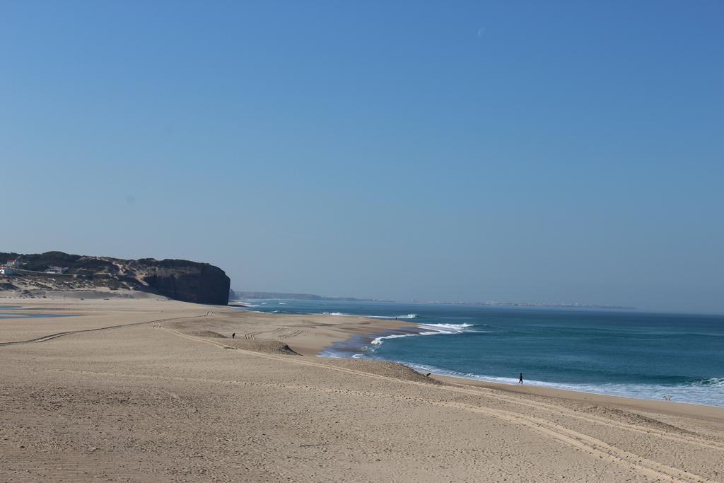 ホテル Foz Surfcamp フォス・ド・アレーリョ エクステリア 写真